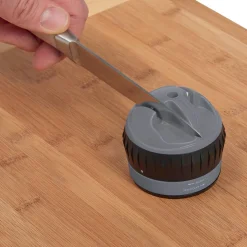 Aiguiseur à couteaux double position gris et noir^Gifi Outlet