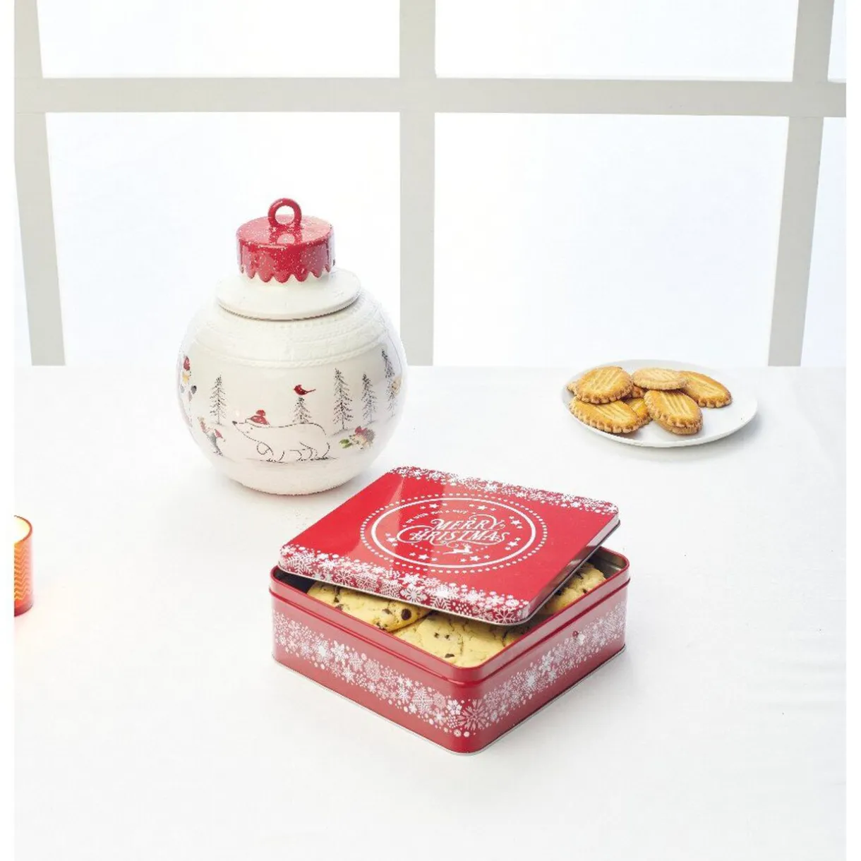 Bonbonnière forme boule de Noël blanche et rouge^Gifi Discount