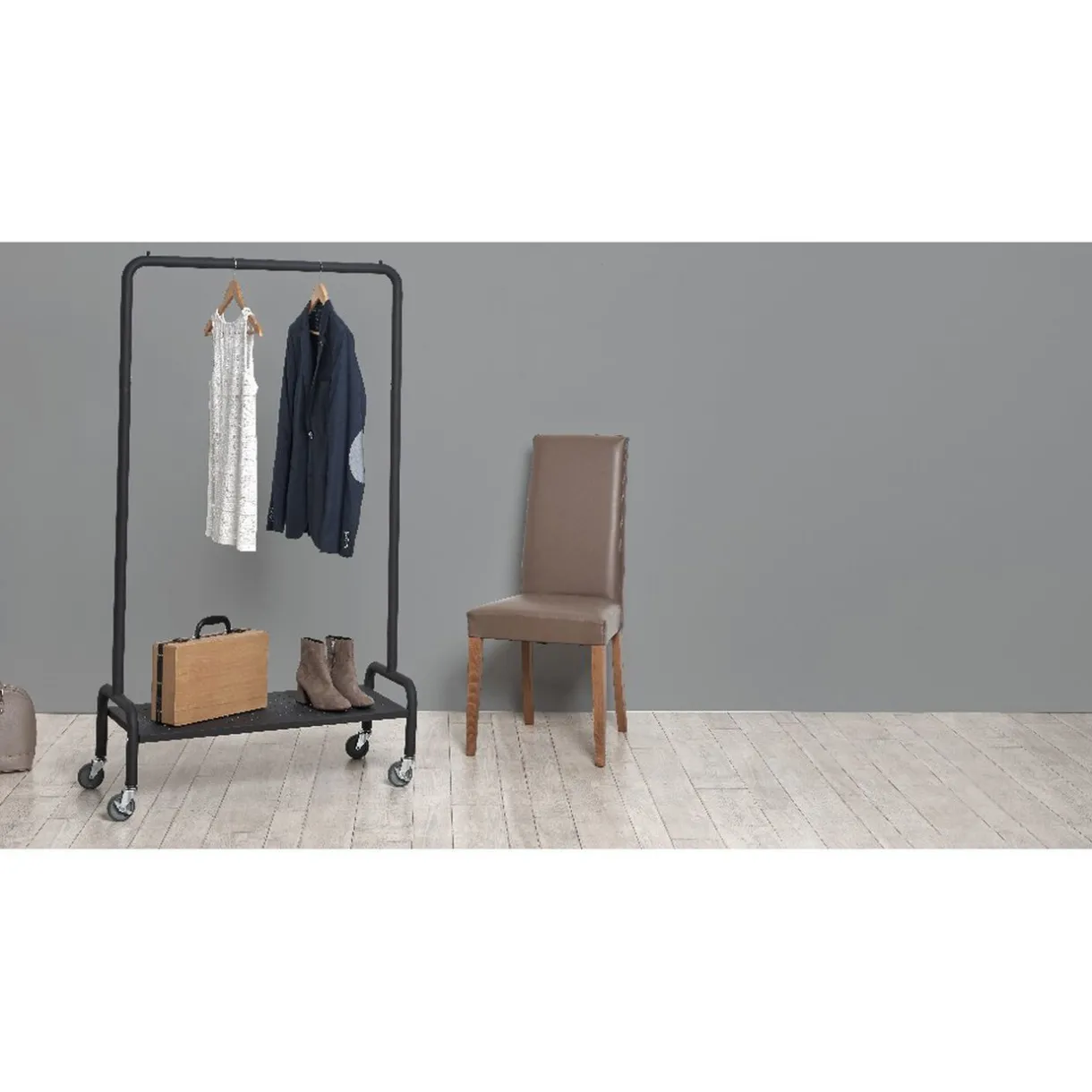 Rangement|Gifi Portant tube noir avec étagère