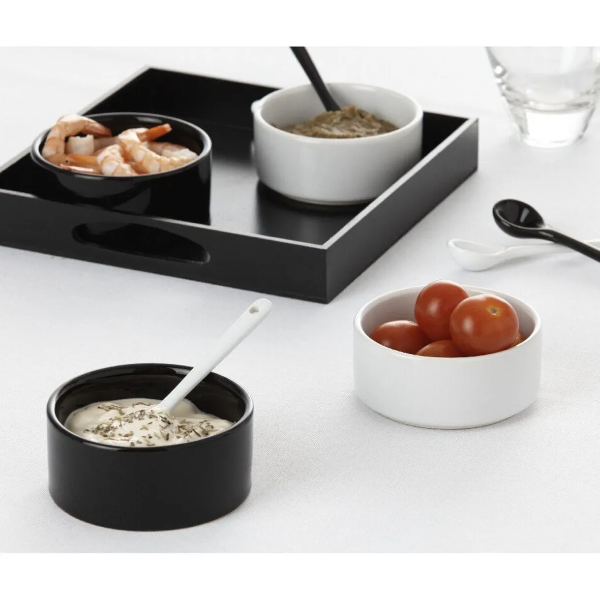 Set apéritif noir et blanc^Gifi Sale