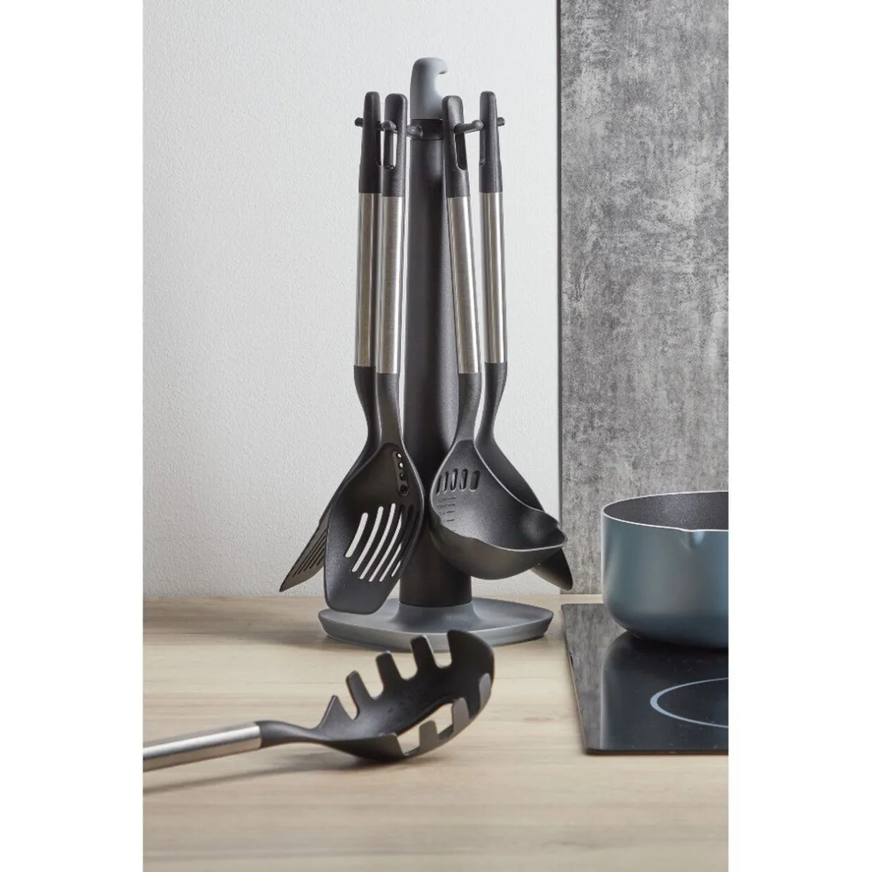 Ustensiles de cuisine x5 avec support noi et gris^Gifi Outlet